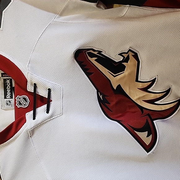 Reebok Arizona Coyotes Women's Size Small NHL - Picture 3 of 7